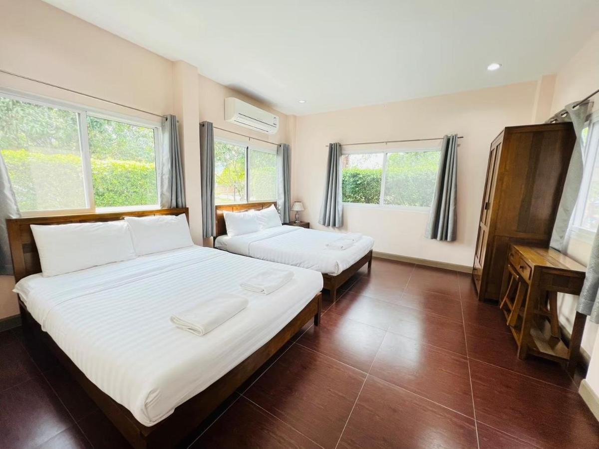 Hotel Baan Suan Khun Yaiy à Ban Wang Takhrai Extérieur photo