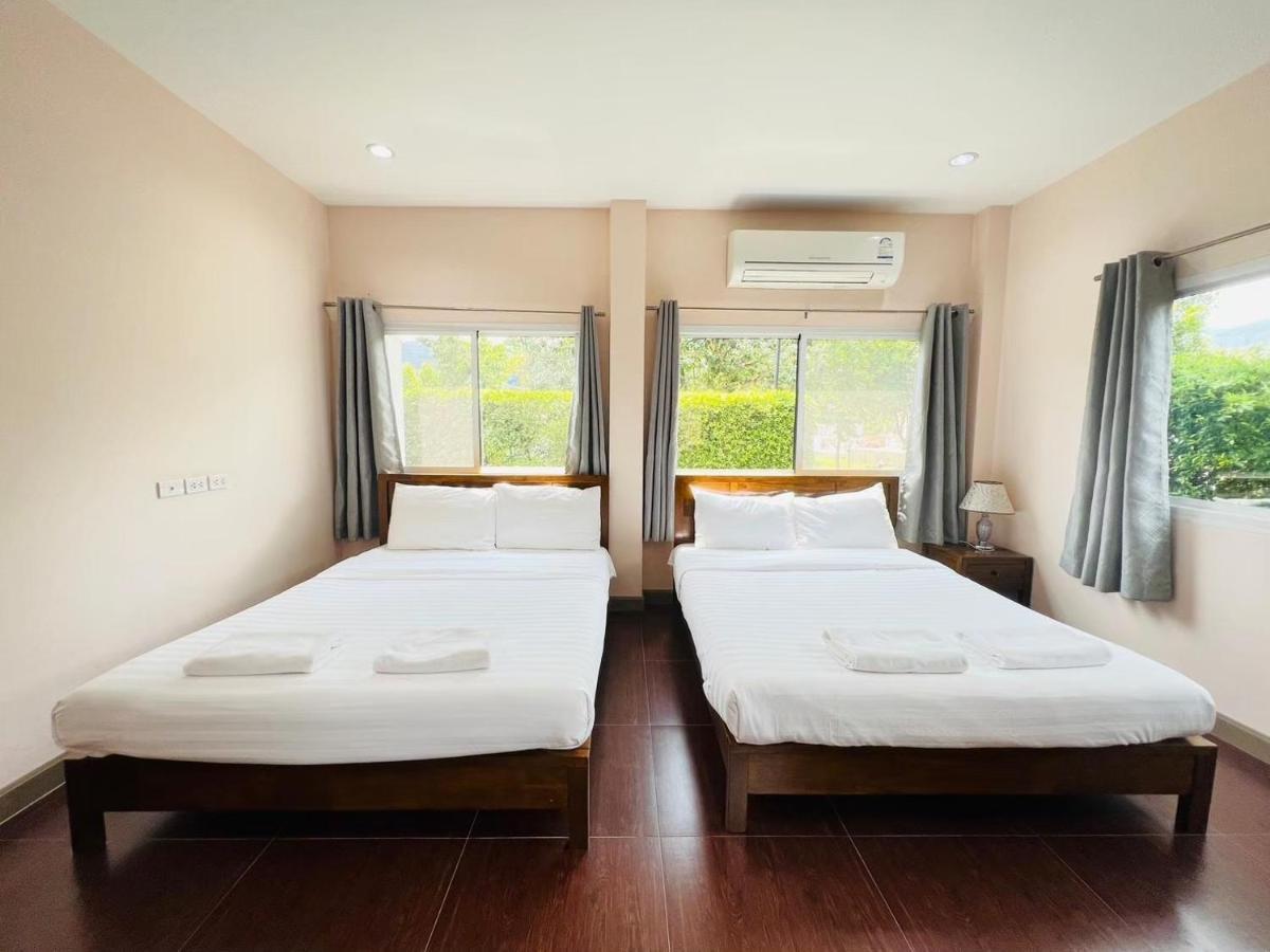 Hotel Baan Suan Khun Yaiy à Ban Wang Takhrai Extérieur photo