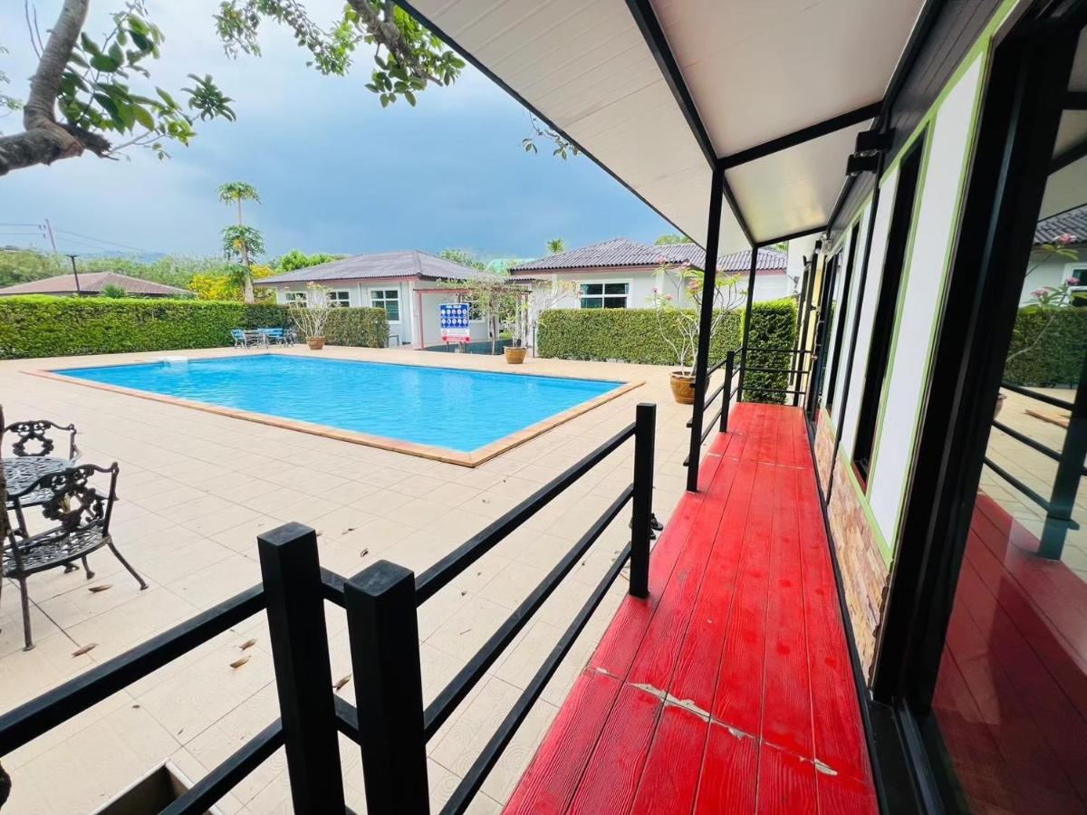 Hotel Baan Suan Khun Yaiy à Ban Wang Takhrai Extérieur photo